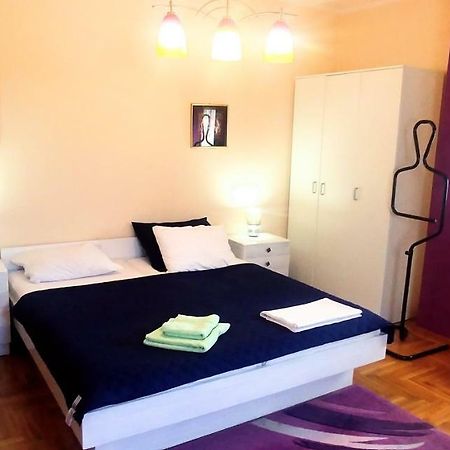 Talas Apartmani Belgrad Exteriör bild